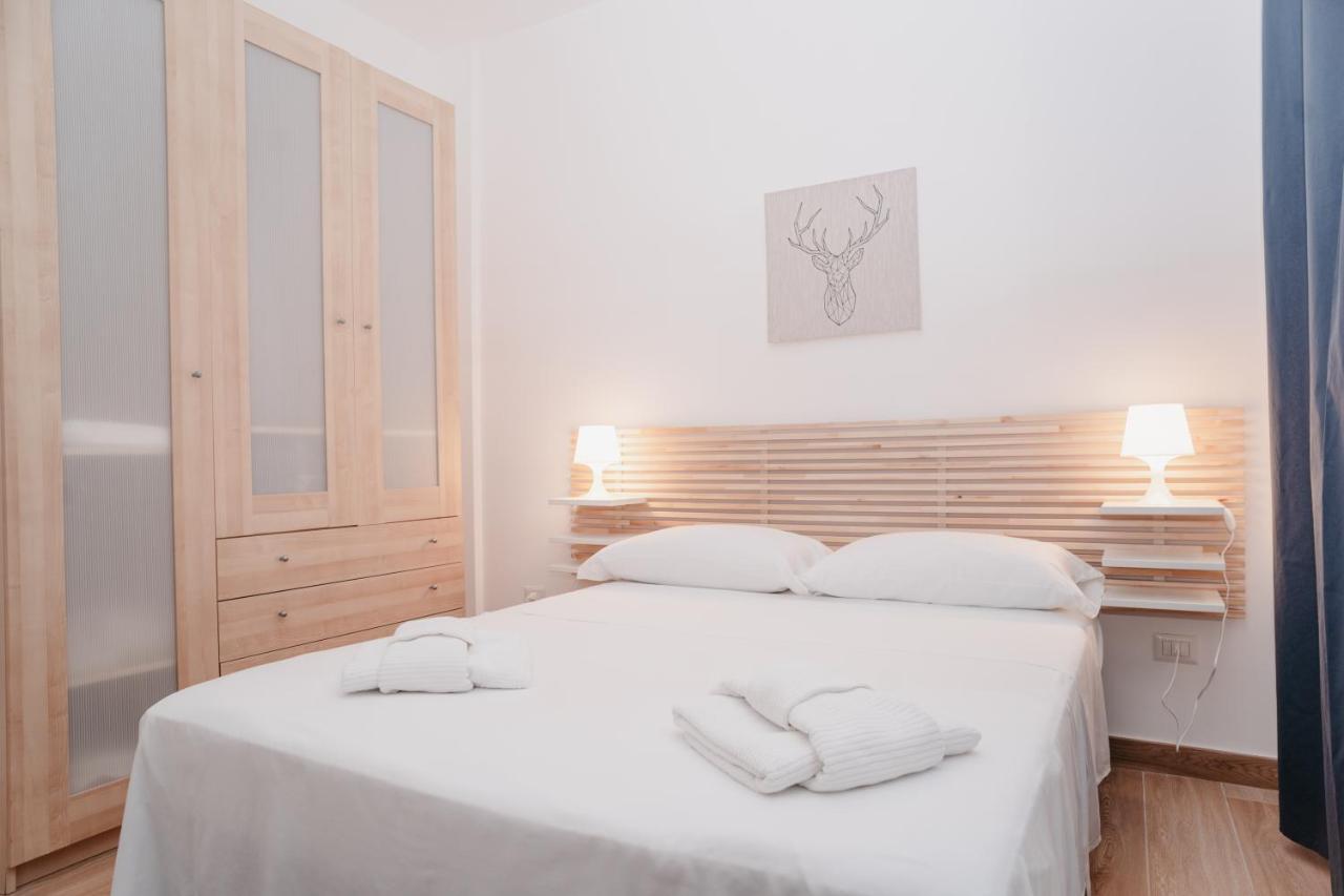 Brombeis Fantastica By Casa Napoletana - Town Center Apartment Napoli Exterior foto